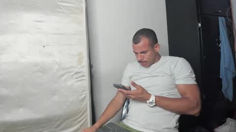 sebatian palacios online show from 01-23-25, 04:52