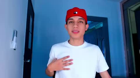 Sebastian online show from 03-11-26, 08:59