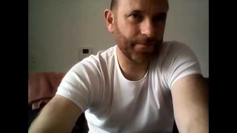 Snapshot of sebelcaballerofrances chatting on 12-15-25, 01:48 sebelcaballerofrances online show from 12-15-25, 01:48