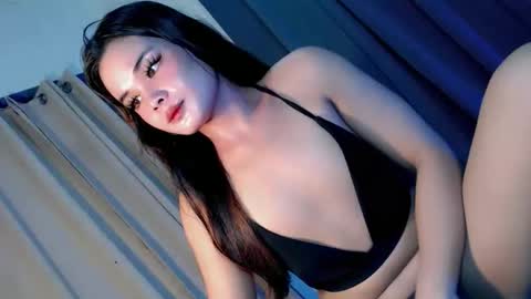 kwen online show from 10-19-25, 02:50