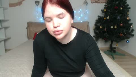 Snapshot of secret_emma chatting on 01-15-26, 07:02 Emma online show from 01-15-26, 07:02