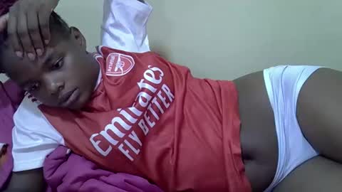 Snapshot of secret_seducer chatting on 03-11-26, 02:01 cruce online show from 03-11-26, 02:01