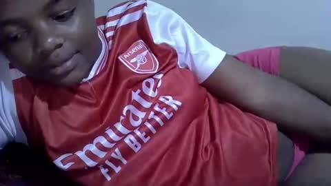 Snapshot of secret_seducer chatting on 04-10-26, 02:44 cruce online show from 04-10-26, 02:44