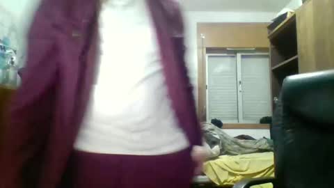 secretcutie200 online show from 11-06-25, 07:59