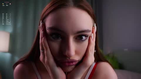 Snapshot of secrethustle chatting on 02-13-26, 01:51 Lily online show from 02-13-26, 01:51