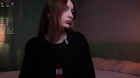 Snapshot of secrethustle chatting on 03-06-26, 02:46 Lily online show from 03-06-26, 02:46