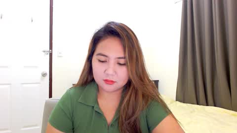 Snapshot of secretlover010101 chatting on 12-02-24, 02:09 MILAN online show from 12-02-24, 02:09