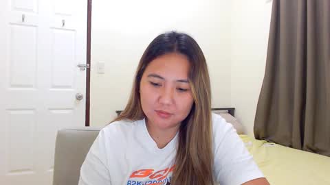 Snapshot of secretlover010101 chatting on 12-11-24, 02:22 MILAN online show from 12-11-24, 02:22