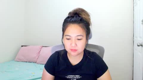 Snapshot of secretlover010101 chatting on 03-03-25, 02:36 MILAN online show from 03-03-25, 02:36