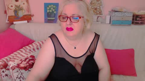 Alice online show from 12-19-24, 07:18