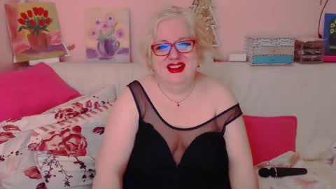 Alice online show from 09-18-25, 07:49