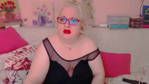 Alice online show from 09-19-25, 07:03