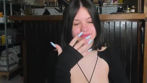 Anna online show from 02-10-25, 01:24
