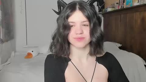 Anna online show from 02-14-25, 10:25