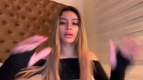 secrets_bae online show from 10-13-25, 07:36