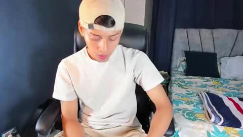 Angel online show from 10-07-25, 02:53