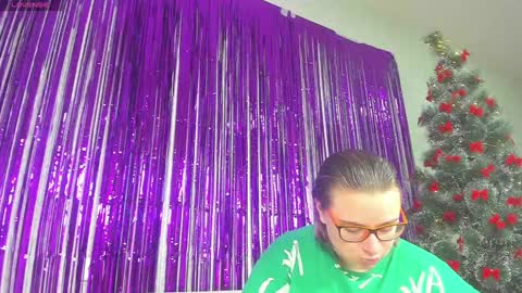seductive_she_wolf online show from 01-08-25, 02:35