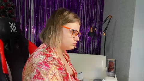 seductive_she_wolf online show from 01-28-25, 12:57