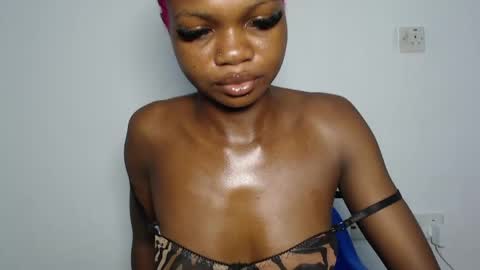 seductive_sugar247 online show from 04-02-26, 06:33