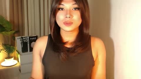 Deluxe online show from 10-11-25, 04:55