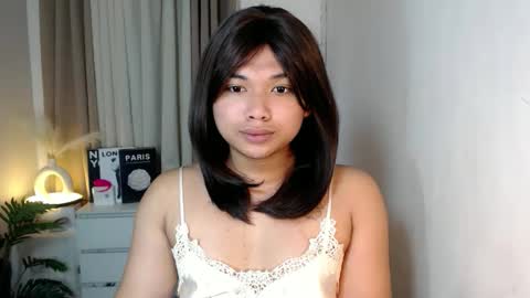 Deluxe online show from 01-06-26, 05:33