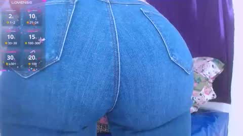 Estefany online show from 11-13-25, 12:59