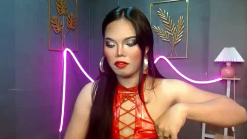 cassie online show from 11-04-25, 07:29