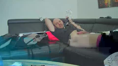 Sebastian online show from 03-09-25, 08:51