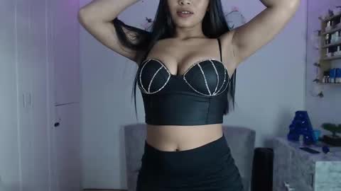 seleena__ online show from 11-22-25, 05:50