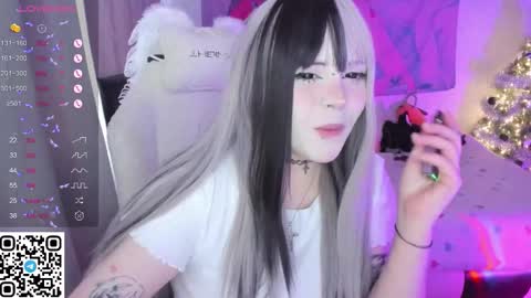 Selena  online show from 01-06-26, 07:56