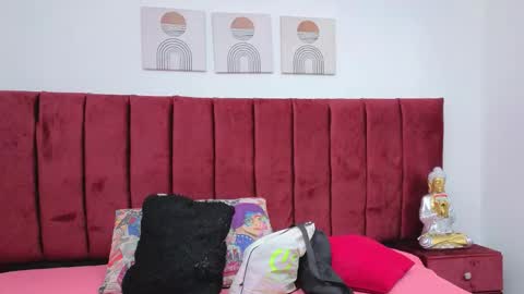 Selena online show from 10-07-25, 11:29