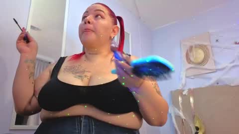 Selena online show from 10-10-25, 12:37