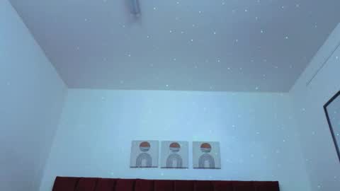 Selena online show from 10-17-25, 11:57