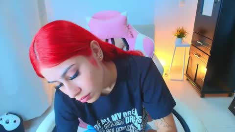 SELENA online show from 01-06-26, 11:29