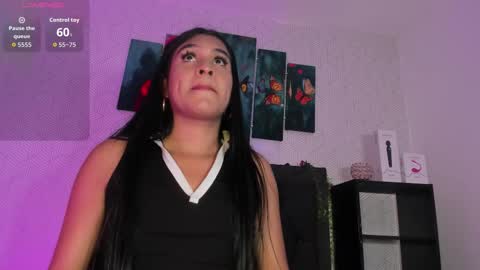 selena_fox7 online show from 09-24-25, 03:21