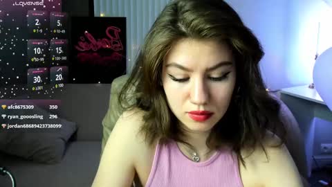 Selena online show from 02-16-25, 07:26