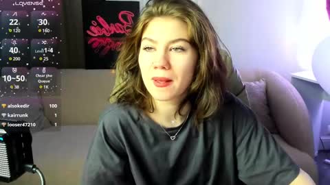 Selena online show from 02-18-25, 12:59
