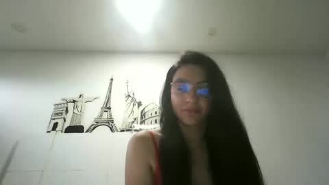 Snapshot of selena_rous chatting on 11-21-25, 03:44 Selena Rous online show from 11-21-25, 03:44