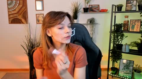 Selena ntmy online show from 01-20-25, 10:29