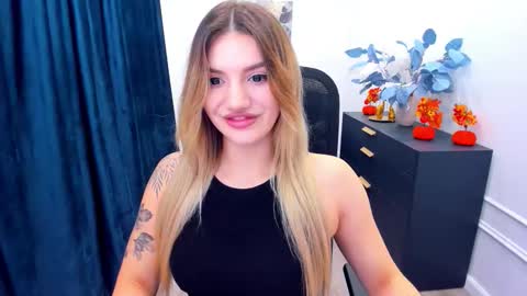 selenaemoore online show from 10-13-25, 07:36