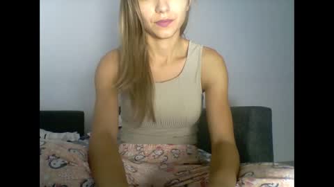 Snapshot of selenalexi1 chatting on 09-28-25, 04:23 selenalexi1 online show from 09-28-25, 04:23