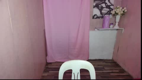 Aprilane online show from 10-24-25, 09:28