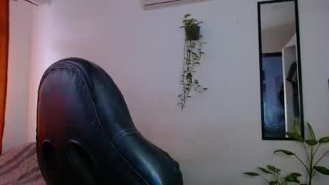Snapshot of selene_vega_ chatting on 03-06-25, 02:18 INDEPENDENT model Instagram selenevega08 online show from 03-06-25, 02:18