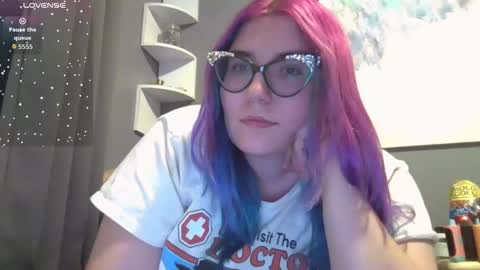 Selene online show from 11-11-25, 11:38