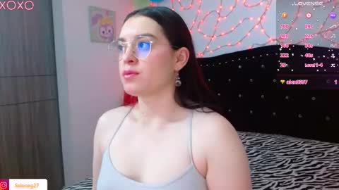 Snapshot of seleneg chatting on 09-15-25, 04:45 Selene G online show from 09-15-25, 04:45