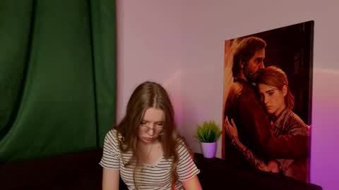 Ashley online show from 09-12-25, 06:52
