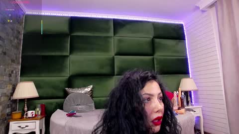 Selen online show from 02-05-25, 07:39