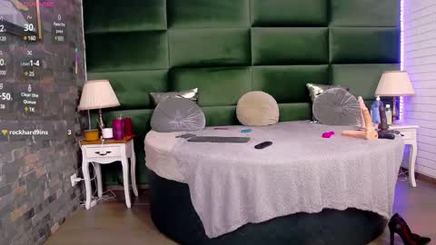 Selen online show from 02-27-25, 06:29