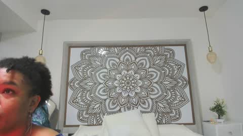 Snapshot of selket_ chatting on 01-22-25, 11:01 Selket online show from 01-22-25, 11:01