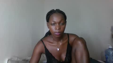 Snapshot of sellinprinces chatting on 10-23-25, 02:44 sellinprinces online show from 10-23-25, 02:44